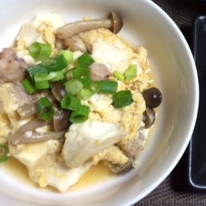 豆腐の卵とじがこんなに美味しいって初めて知りました(*^^*)またリピします！